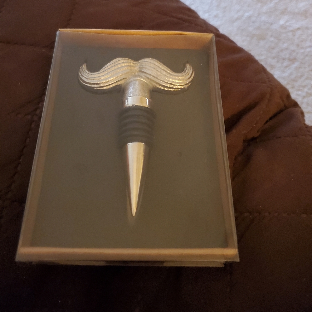 Two's Company Bottle Stopper (mustache)